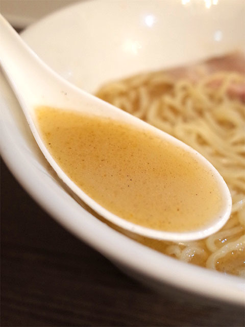 170302ソラシオ-塩ラーメン・スープ