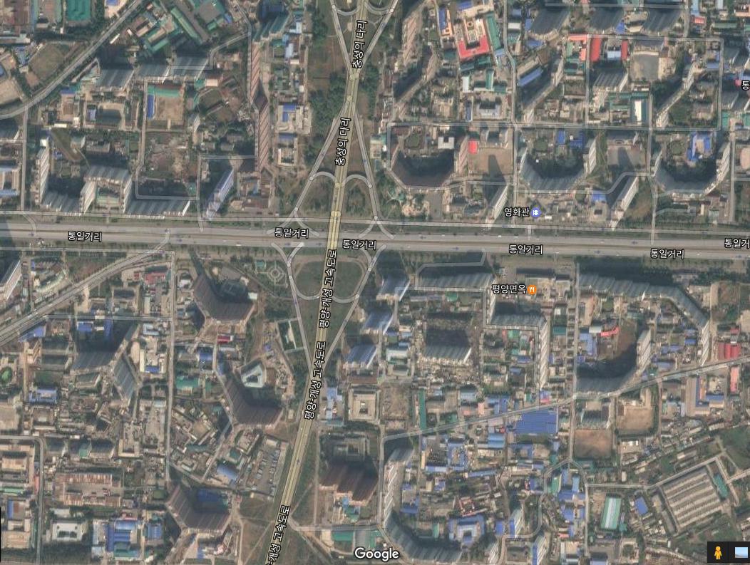 北朝鮮 ビル google 航空写真 金正恩 ハリボテ 衝立 朝鮮人
