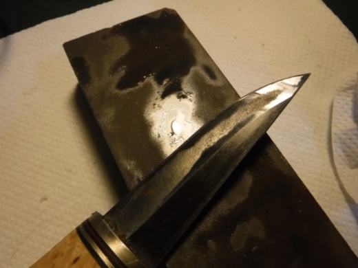 錆びたナイフ (2)
