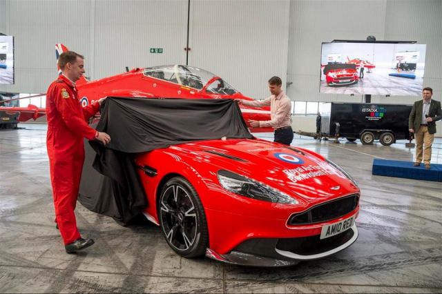 Q-by-Aston-Martin_Vanquish-S-Red-Arrows-Edition_0 (6)