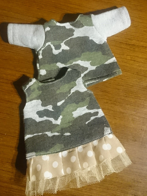 軍足人形のお洋服を作りました すきまじかんにハンドメイド 子供服とかダンボール工作とか